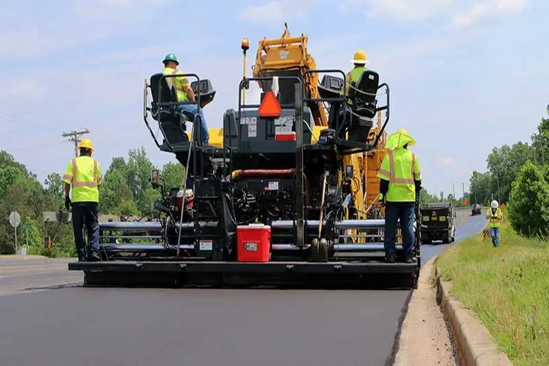 Paving Holland